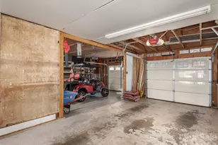 142 Twin Lakes Dr, Candler, NC 28715 - Photo 27