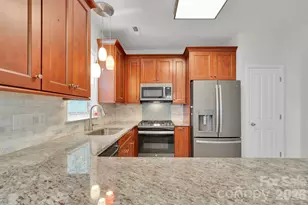 1206 Rising Oak Dr, Charlotte, NC 28206 - Photo 15