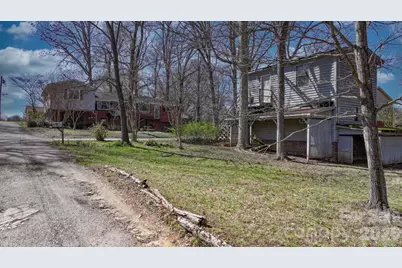 3335 25th Avenue NE, Hickory, NC 28601 - Photo 35