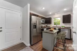 27 Forest Park Rd, Marion, NC 28752 - Photo 5