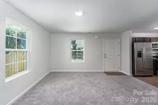 27 Forest Park Rd, Marion, NC 28752 - Photo 9