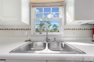 214 Southern Cross Ln, Matthews, NC 28105 - Photo 7