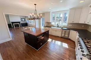 4467 Woodlark Ln, Charlotte, NC 28211 - Photo 21