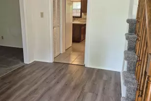 7135 Powder Mill Pl, Charlotte, NC 28277 - Photo 5