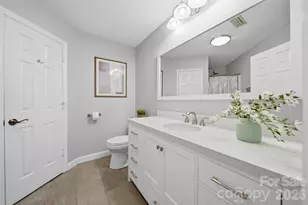 2200 6th St NW, Hickory, NC 28601 - Photo 21