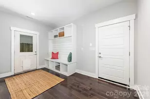 241 Coxe Ave, Charlotte, NC 28208 - Photo 37