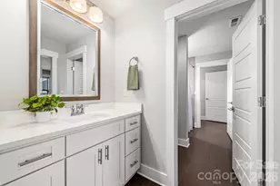 241 Coxe Ave, Charlotte, NC 28208 - Photo 35