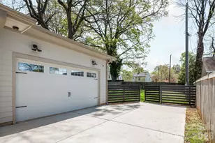 241 Coxe Ave, Charlotte, NC 28208 - Photo 45