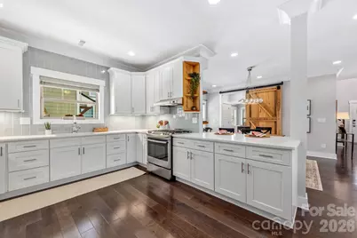 241 Coxe Avenue, Charlotte, NC 28208 - Photo 9