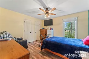 10560 Lake Royalle Rd, Spring Hope, NC 27882 - Photo 17