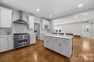 908 Woodhurst Dr, Wesley Chapel, NC 28110 - Photo 17