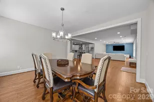 908 Woodhurst Dr, Wesley Chapel, NC 28110 - Photo 7