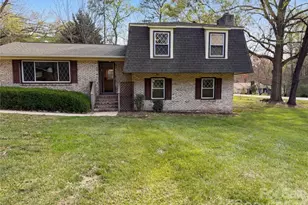 121 Pelham Ln, Fort Mill, SC 29715 - Photo 1