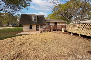 121 Pelham Ln, Fort Mill, SC 29715 - Photo 5