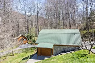 89 Stump Ln, Maggie Valley, NC 28751 - Photo 29