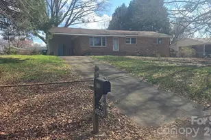 4216 Dawnwood Dr, Gastonia, NC 28056 - Photo 1