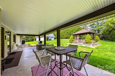 910 Rutledge Annex, Hendersonville, NC 28739 - Photo 27