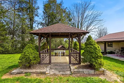 910 Rutledge Annex, Hendersonville, NC 28739 - Photo 31