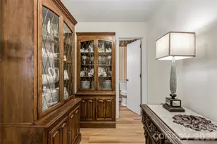 910 Rutledge Annex, Hendersonville, NC 28739 - Photo 25