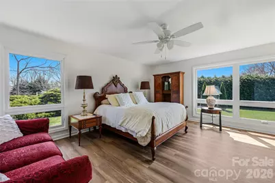 910 Rutledge Annex, Hendersonville, NC 28739 - Photo 3