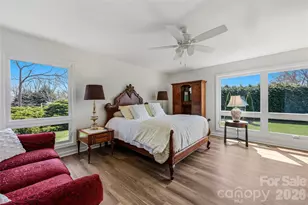 910 Rutledge Annex, Hendersonville, NC 28739 - Photo 3