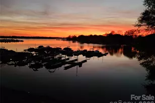 18709 Nautical Dr, Cornelius, NC 28031 - Photo 19