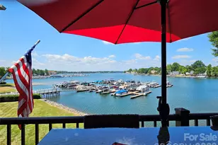 18709 Nautical Dr, Cornelius, NC 28031 - Photo 3