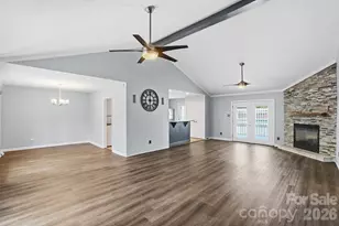 12251 Mallard Ridge Dr, Charlotte, NC 28269 - Photo 9