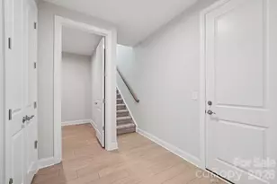 13222 Cozy Ct, Charlotte, NC 28215 - Photo 27