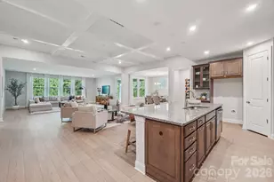 13222 Cozy Ct, Charlotte, NC 28215 - Photo 15