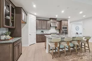 13222 Cozy Ct, Charlotte, NC 28215 - Photo 17