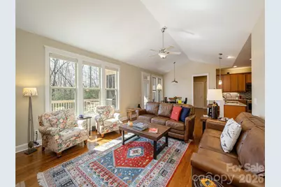 383 Monarch Road, Hendersonville, NC 28739 - Photo 9