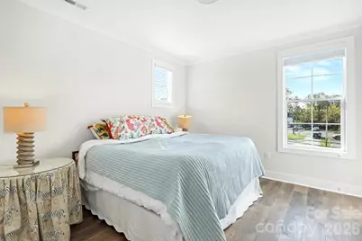 1302 E 10th Street, Charlotte, NC 28204 - Photo 15