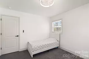 1538 Waddell St, Charlotte, NC 28216 - Photo 25