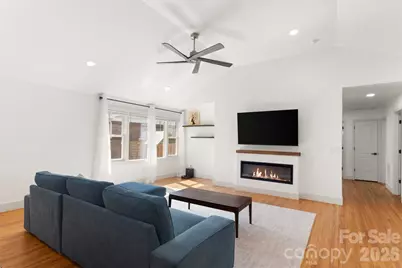 1538 Waddell Street, Charlotte, NC 28216 - Photo 5