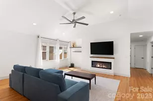 1538 Waddell St, Charlotte, NC 28216 - Photo 5