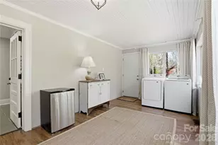 2732 Temple Ln, Charlotte, NC 28205 - Photo 13