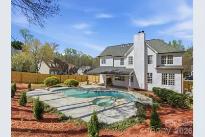 7702 Harrington Woods Road, Charlotte, NC 28269 - Photo 37