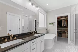 2502 Greenland Ave, Charlotte, NC 28208 - Photo 17