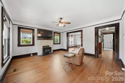 201 East Avenue, Morganton, NC 28655 - Photo 5