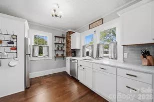 201 East Ave, Morganton, NC 28655 - Photo 13