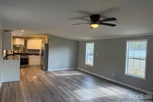 1162 Stateline Rd, Clover, SC 29710 - Photo 7