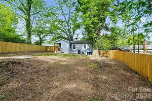 722 S Weldon St, Gastonia, NC 28052 - Photo 19