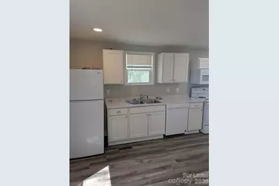 806 N Woodland Drive, Lancaster, SC 29720 - Photo 5