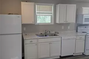 806 N Woodland Dr, Lancaster, SC 29720 - Photo 5