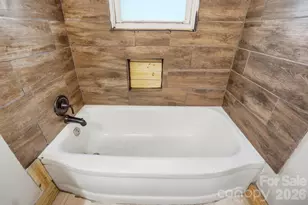 1716 Catherine Simmons Ave, Charlotte, NC 28216 - Photo 19