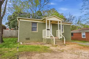 1716 Catherine Simmons Ave, Charlotte, NC 28216 - Photo 5