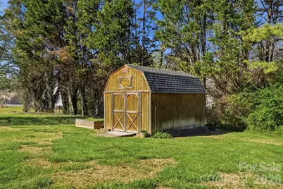 3918 Plum Street, Conover, NC 28613 - Photo 27