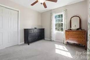 3918 Plum St, Conover, NC 28613 - Photo 15