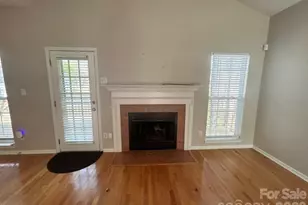 3508 Mayspring Pl, Charlotte, NC 28269 - Photo 3